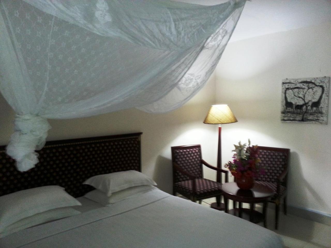 בגמויו Oceanic Bay Hotel & Resort מראה חיצוני תמונה